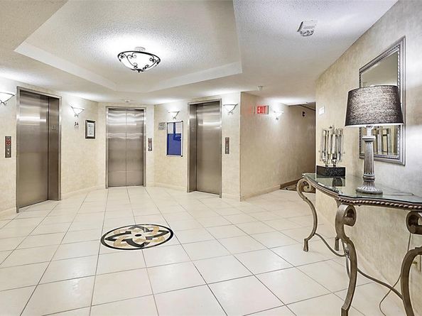 1400 Saint Charles Pl 616, Pembroke Pines FL 33026