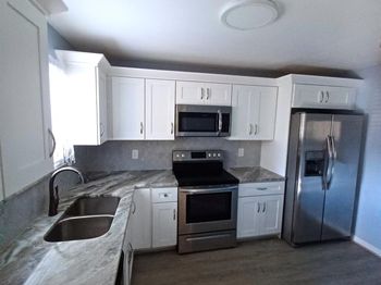 4820 Lucerne Lakes Boulevard