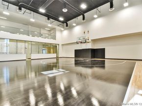 851 NE 1st Avenue 3903, Miami FL 33132