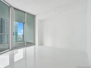 851 NE 1st Avenue 3903, Miami FL 33132
