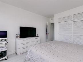 3333 NE 34th Street 304, Fort Lauderdale FL 33308