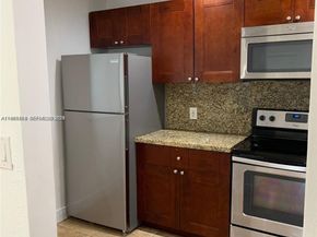 8704 NW 38th Drive, Coral Springs FL 33065