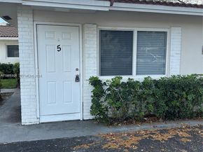 8704 NW 38th Drive, Coral Springs FL 33065