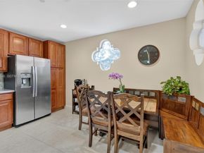 16135 Emerald Estates Dr 162 162, Weston FL 33331