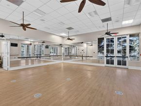 16135 Emerald Estates Dr 162 162, Weston FL 33331