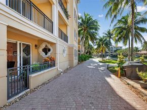 16135 Emerald Estates Dr 162 162, Weston FL 33331