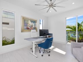 350 Desoto Street, Hollywood FL 33019