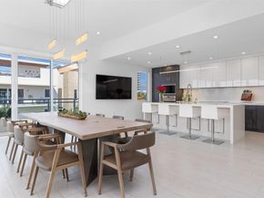 350 Desoto Street, Hollywood FL 33019