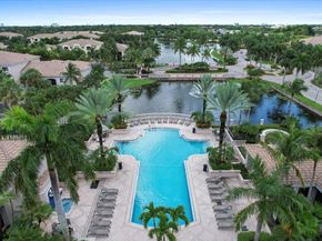 2804 Sarento Place 303, Palm Beach Gardens FL 33410