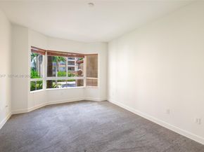 16101 Emerald Estates Dr 250 250, Weston FL 33331