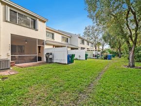 5628 NW 99th Lane, Coral Springs FL 33076