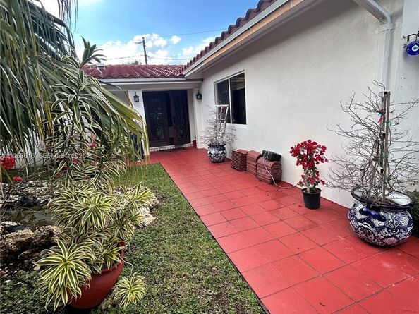 2600 SW 126th Avenue, Miami FL 33175
