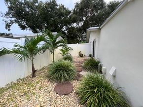 6890 NW 31st Way, Fort Lauderdale FL 33309