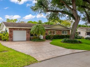 6890 NW 31st Way, Fort Lauderdale FL 33309