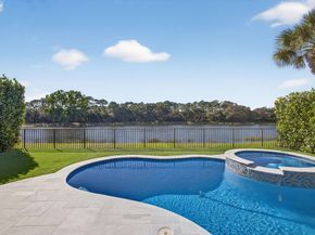 274 Porto Vecchio Way, Palm Beach Gardens FL 33418