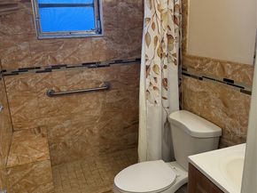 3167 NW 52nd St, Miami FL 33142