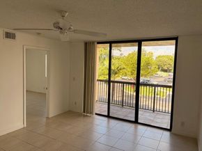 5661 Riverside Drive 203b7, Coral Springs FL 33067
