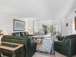250 John F Kennedy Drive 202, Atlantis FL 33462