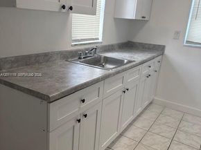 2131 NW 26th Avenue, Fort Lauderdale FL 33172