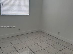 2131 NW 26th Avenue, Fort Lauderdale FL 33172