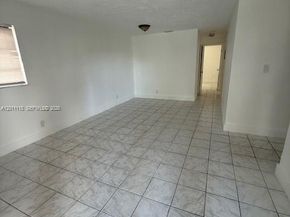 2131 NW 26th Avenue, Fort Lauderdale FL 33172