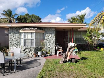 3101 SW 12th Pl