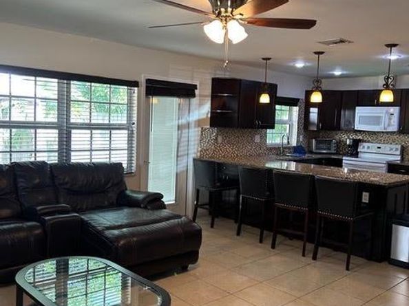 1473 NE 48th St, Pompano Beach FL 33064
