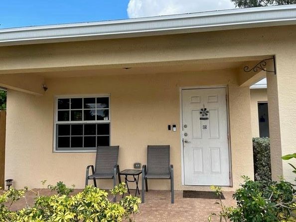 1473 NE 48th St, Pompano Beach FL 33064