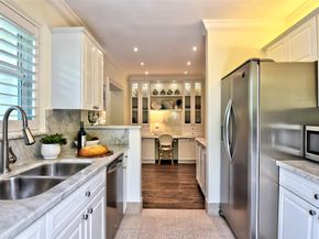 518 NE 13th Ave, Fort Lauderdale FL 33301