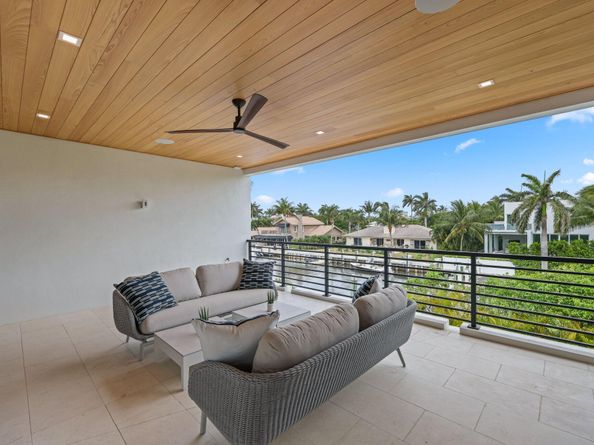 1041 Lewis Cove Road, Delray Beach FL 33483
