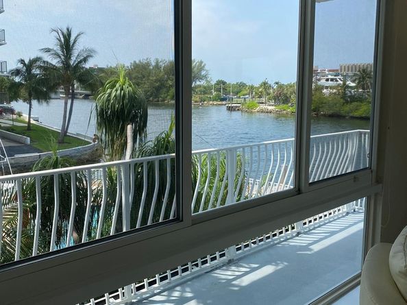 1705 N Riverside Dr 8, Pompano Beach FL 33062