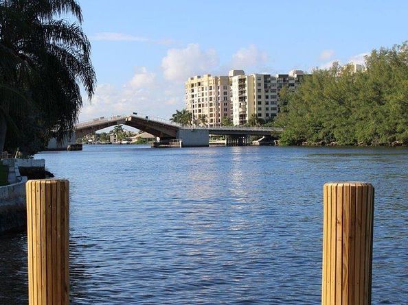 1705 N Riverside Dr 8, Pompano Beach FL 33062
