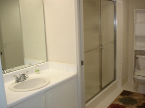 571 SW 142 Ave 106, Pembroke Pines FL 33027