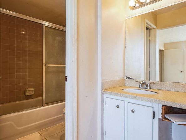 9440 Tangerine Place 102, Davie FL 33324