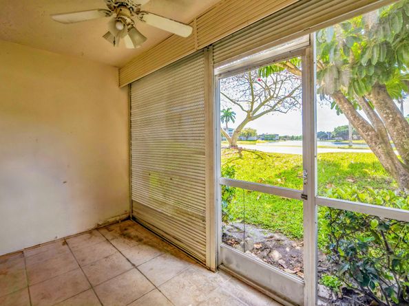 9440 Tangerine Place 102, Davie FL 33324