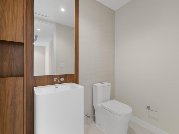 220 SE Mizner Boulevard 610, Boca Raton FL 33432