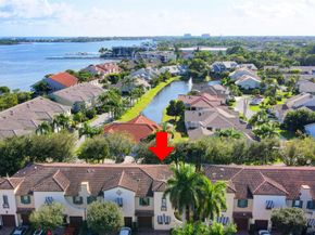 810 Via Villagio, Hypoluxo FL 33462