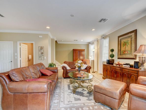 810 Via Villagio, Hypoluxo FL 33462