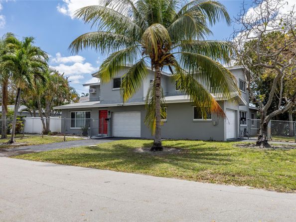1750 NE 55th St, Fort Lauderdale FL 33334