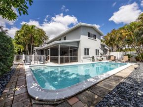 1750 NE 55th St, Fort Lauderdale FL 33334