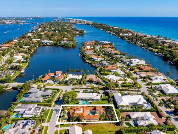 30 Curlew Road, Manalapan FL 33462