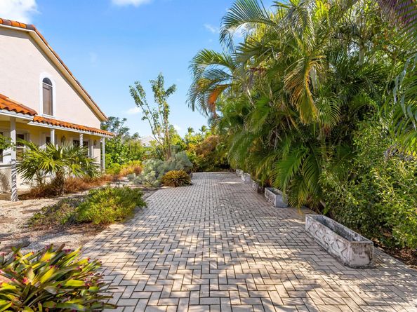 30 Curlew Road, Manalapan FL 33462