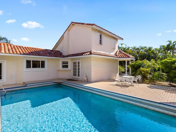 30 Curlew Road, Manalapan FL 33462