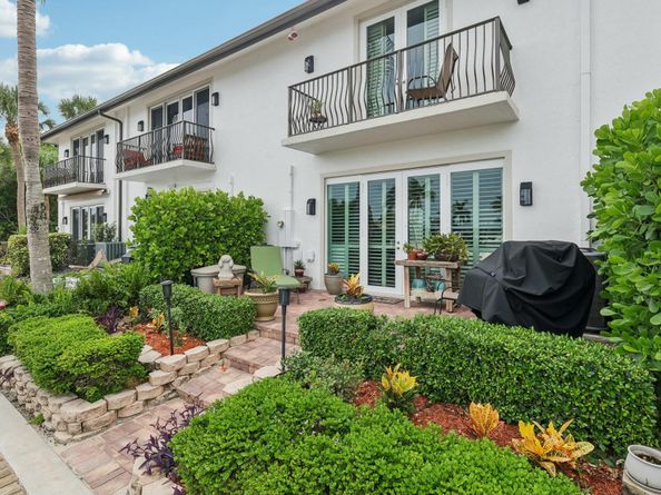 1367 SE 3rd Avenue, Pompano Beach FL 33060