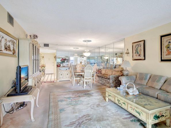 12600 SW 5th Ct 410 L, Pembroke Pines FL 33027