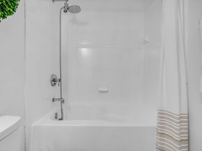477 NE 1 Street, Pompano Beach FL 33060