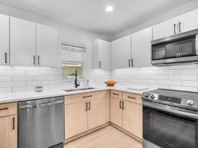 477 NE 1 Street, Pompano Beach FL 33060