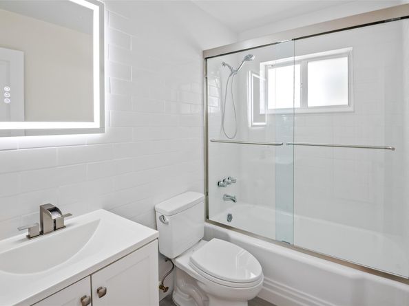 1104 SE 7th Street, Deerfield Beach FL 33441