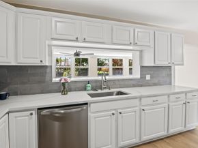 1104 SE 7th Street, Deerfield Beach FL 33441