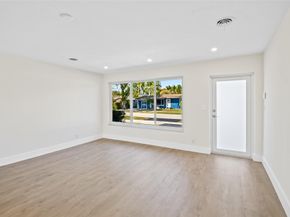 1104 SE 7th Street, Deerfield Beach FL 33441